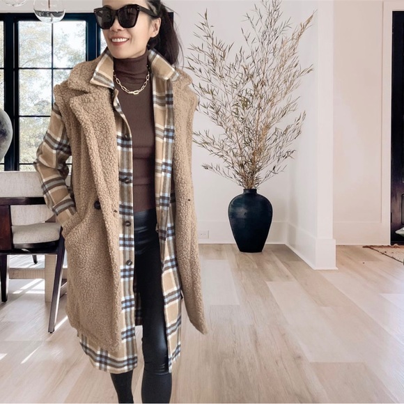 WINTER TEDDY LONG VEST - Picture 2 of 8